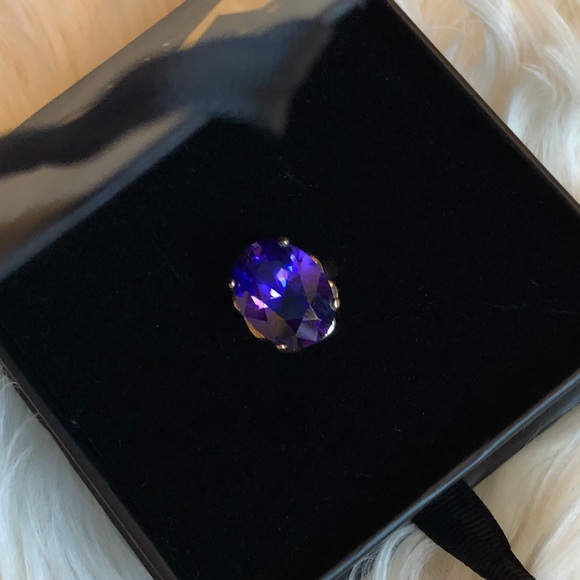 Purple Stone Ring - Picture 2 of 7